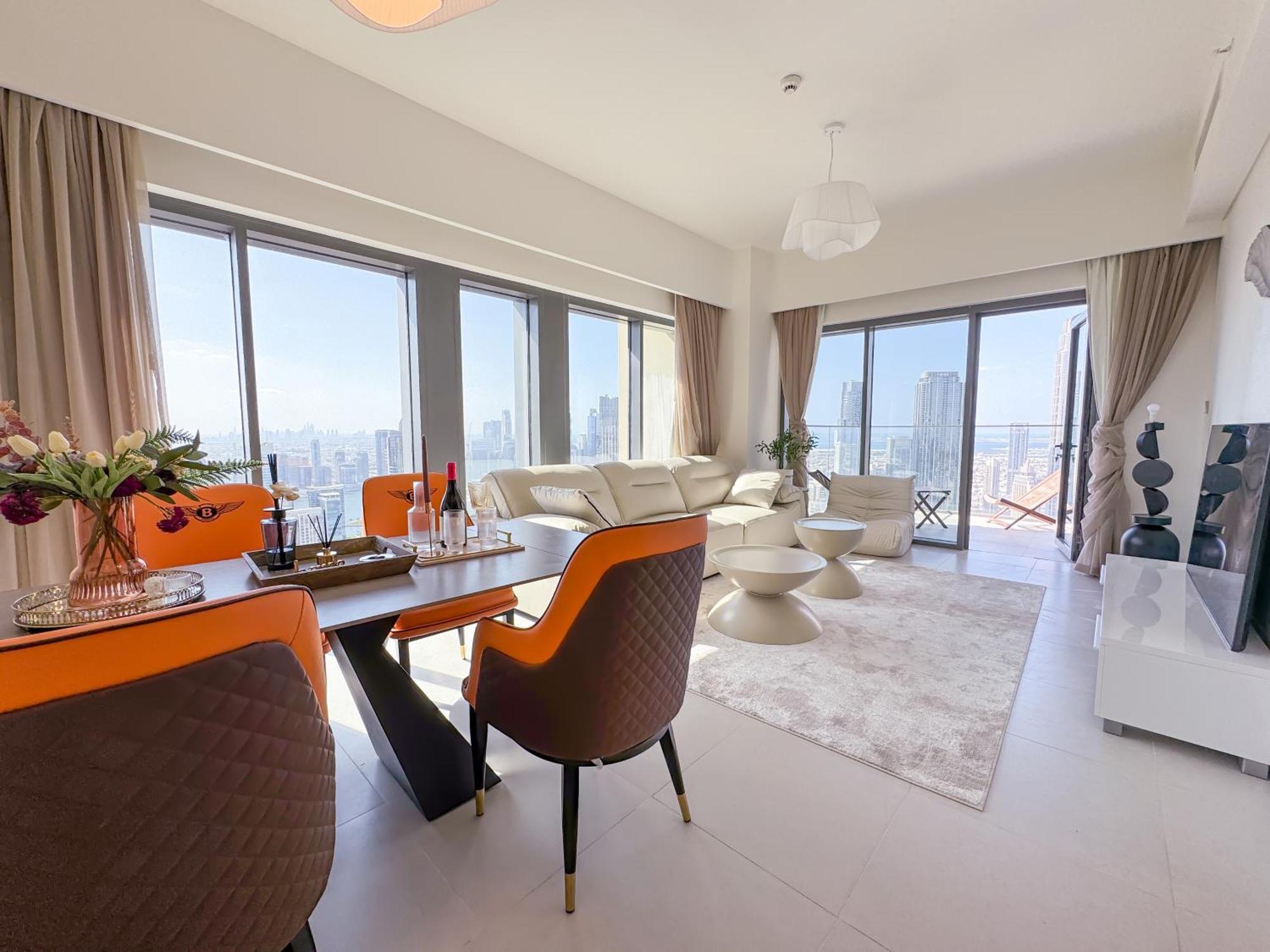 Brown Stone - Burj Khalifa Fountain Views Apartment Dubai